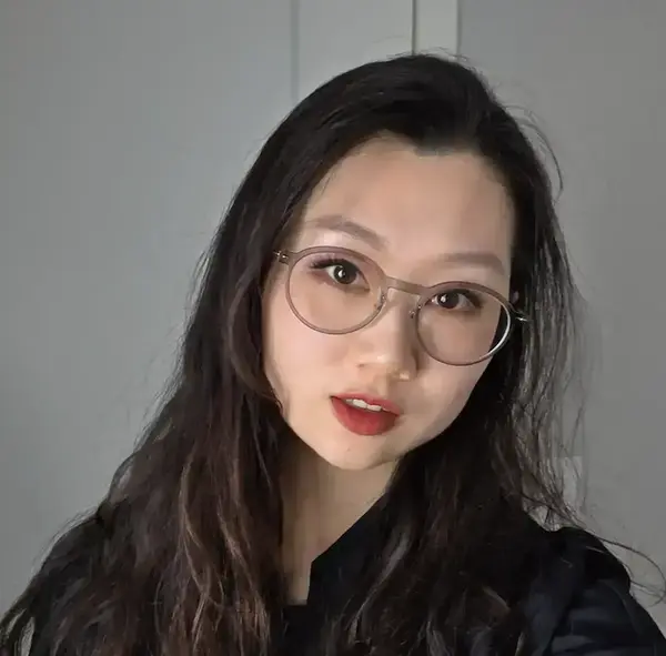 Jingyi Liu